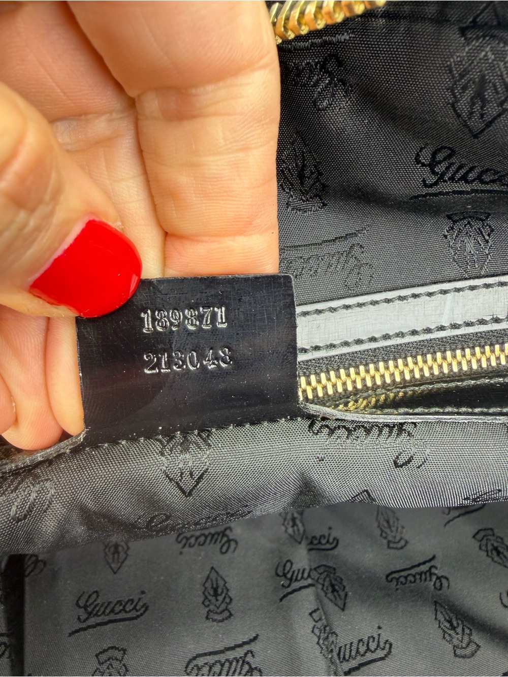 Gucci Black Dialux Red 'Pop' Bamboo Handle Bag - Picture 11 of 12